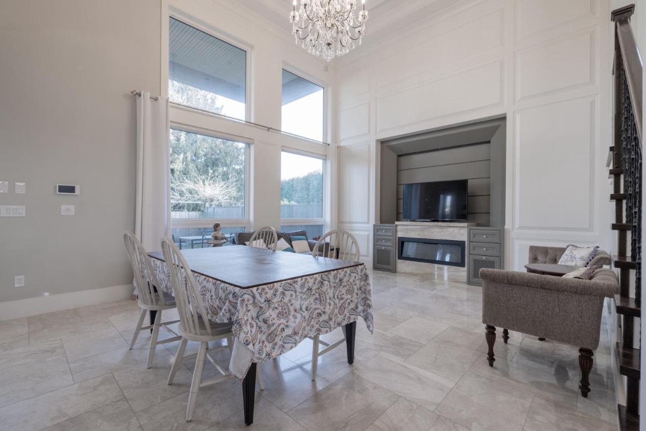 Luxurious Private Rooms In Richmond Exteriör bild