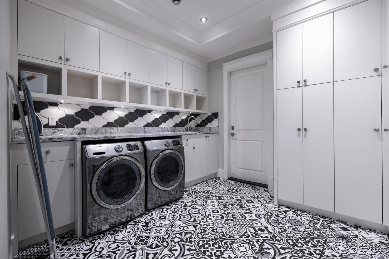 Luxurious Private Rooms In Richmond Exteriör bild